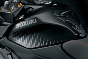 GSX-S1000GX_M4_accessories_fuel_tank_protection_foil_black.jpg