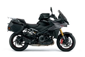 GSX-S1000GX_M4_accessories_right.jpg