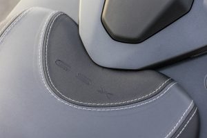 Suzuki_8R_Black_accessorised_4.jpg