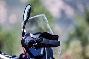 000165120Shooting_Suzuki_FR_VSTROM800SE-Photo--William-Joly.jpg
