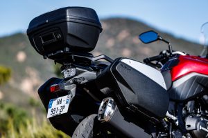 000165121Shooting_Suzuki_FR_VSTROM800SE-Photo--William-Joly.jpg
