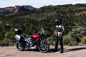 000165125Shooting_Suzuki_FR_VSTROM800SE-Photo--William-Joly.jpg