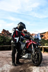 000165158Shooting_Suzuki_FR_VSTROM800SE-Photo--William-Joly.jpg
