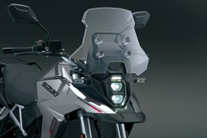800RE_M5_Headlight_High_QEB.jpg