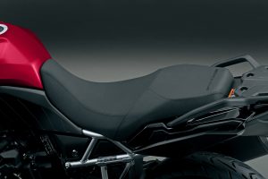 800RE_M5_Seat_YYG.jpg