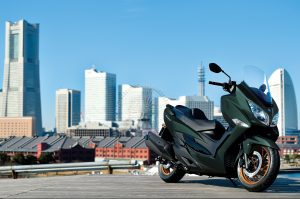 Burgman_400_M6_Action_1