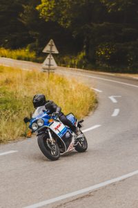 GSX-R-750-ACTION-10.jpg