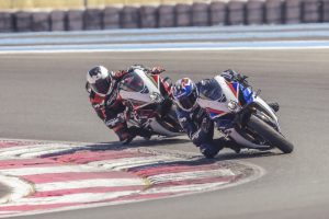 GSX-R1000--6471