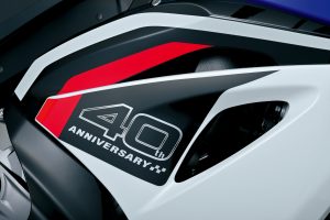 GSX-R1000R_C6F_001.jpg