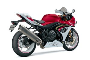 GSX-R1000R_C7Q_behind-diagonal-right_winglets.jpg