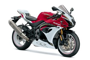 GSX-R1000R_C7Q_diagonal_winglets