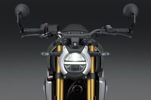 GSX800TRQM6_Headlight_Lo.jpg