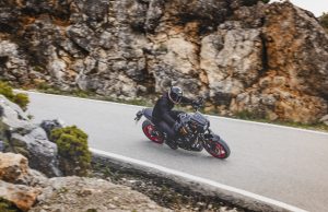 Suzuki-800TT-T-2759.jpg