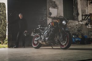 Suzuki-800TT-T-3976.jpg