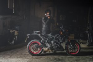Suzuki-800TT-T-3999.jpg
