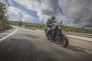 Suzuki-800TT-T-5208.jpg