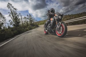 Suzuki-800TT-T-5241.jpg