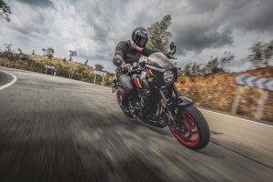 Suzuki-800TT-T-5412.jpg