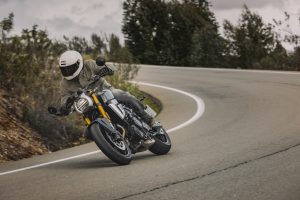 Suzuki-800TT-T-6132.jpg