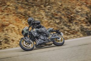 Suzuki-800TT-T-6341.jpg