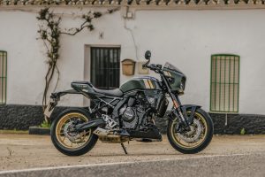 Suzuki-800TT-T-6570.jpg