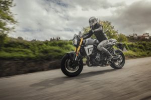 Suzuki-800TT-T-9856.jpg