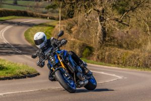 GSX-1000S_A1A7504_MTCM.jpg