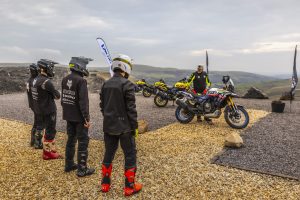 Suzuki-off-road-centre-JC-142