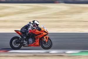 Suzuki_8R_Snetterton_JamieMorris_R3JM9964.jpg