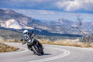 V-Strom_1050RE_M6_Action_3