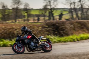 GSX-8S_A1A7788_MTCM.jpg