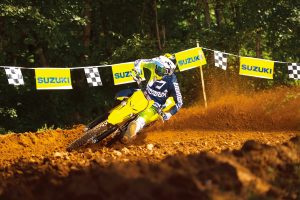 RM-Z450_M6_Action_1